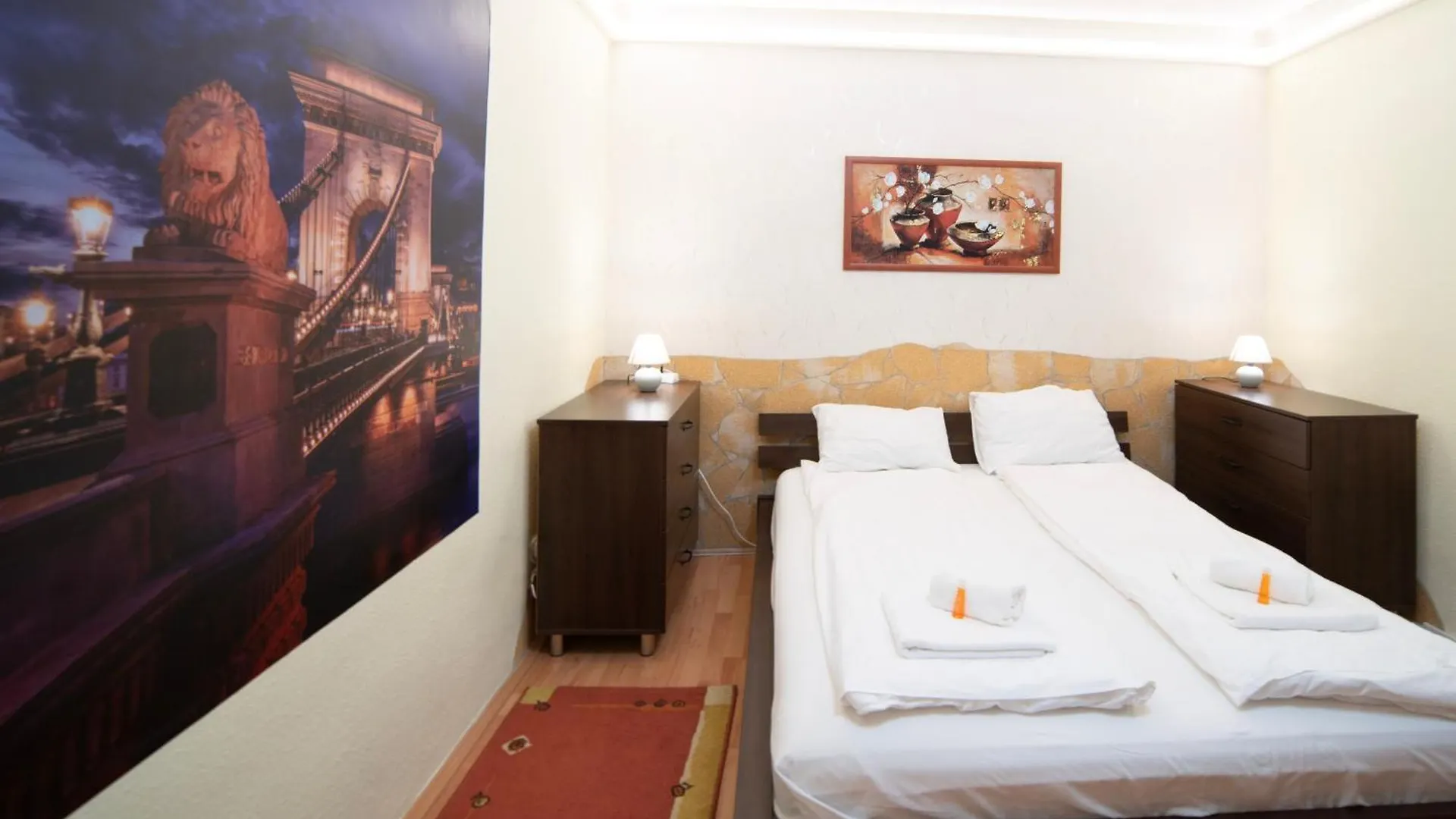 Free Parking Synagogue Apartment Budapest Hungary