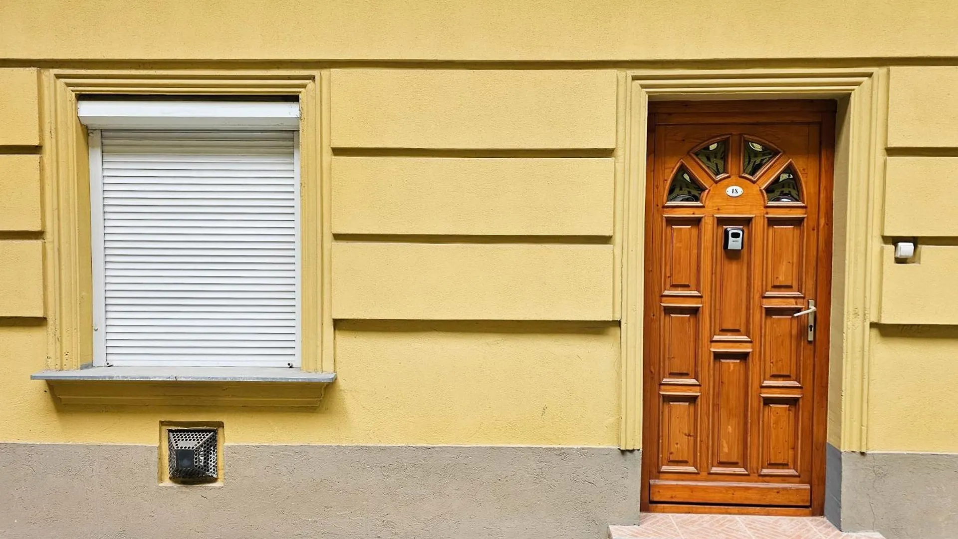Synagogue Apartment 4Ppl Budapest Hungary